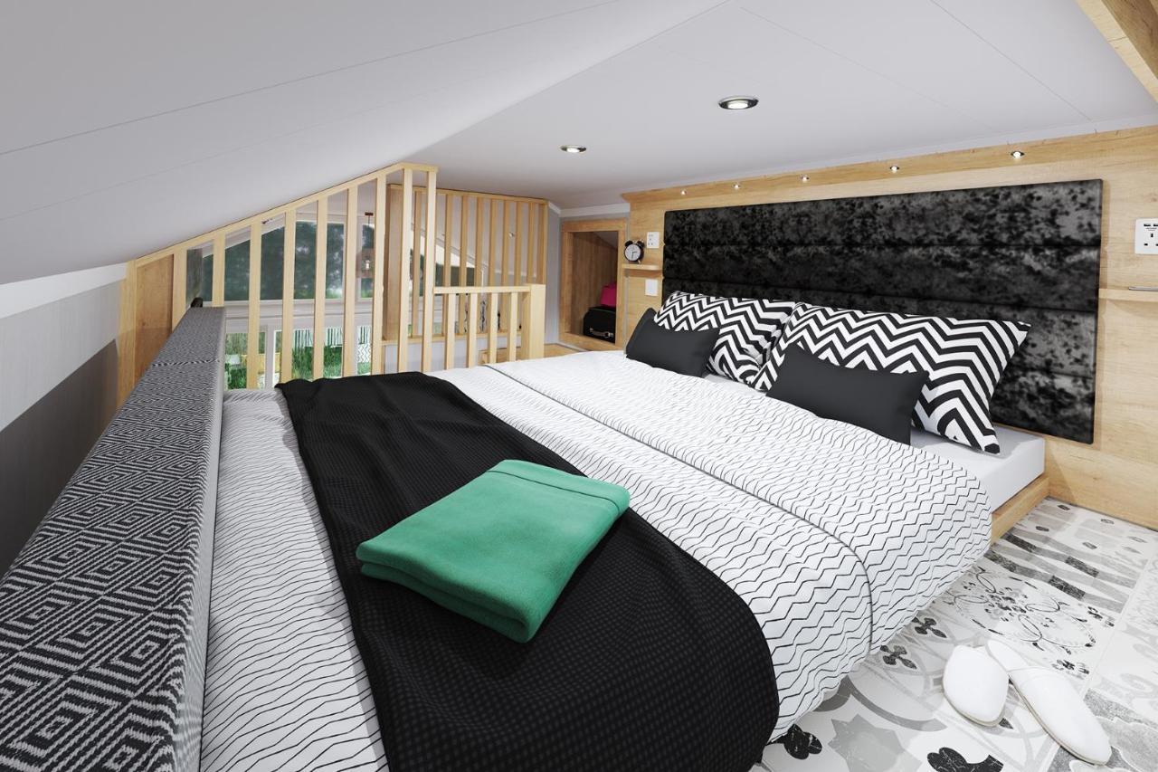 Hotel The Parr Pod - Beautiful, Luxury Pod Aberlour Esterno foto