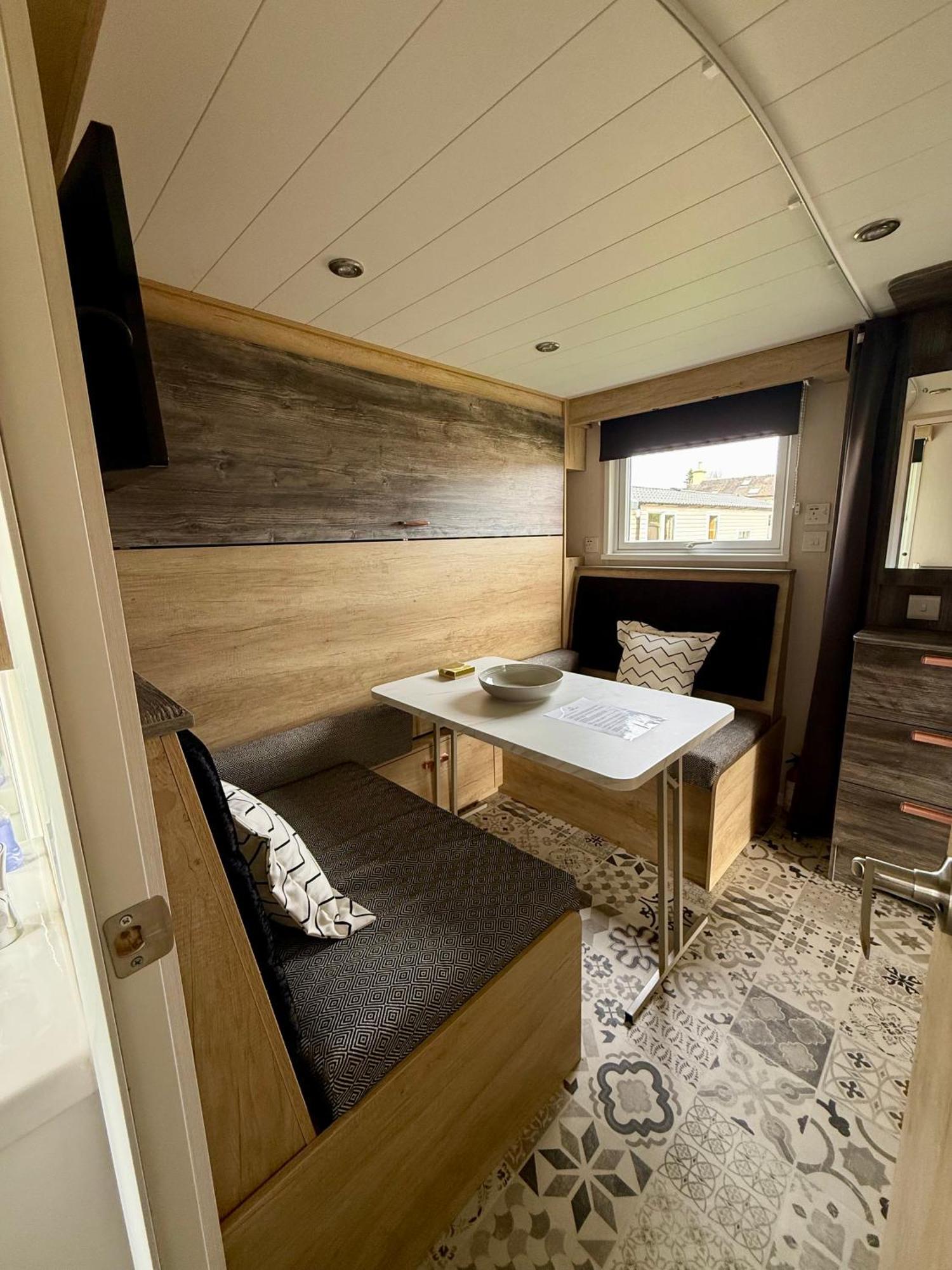 Hotel The Parr Pod - Beautiful, Luxury Pod Aberlour Esterno foto